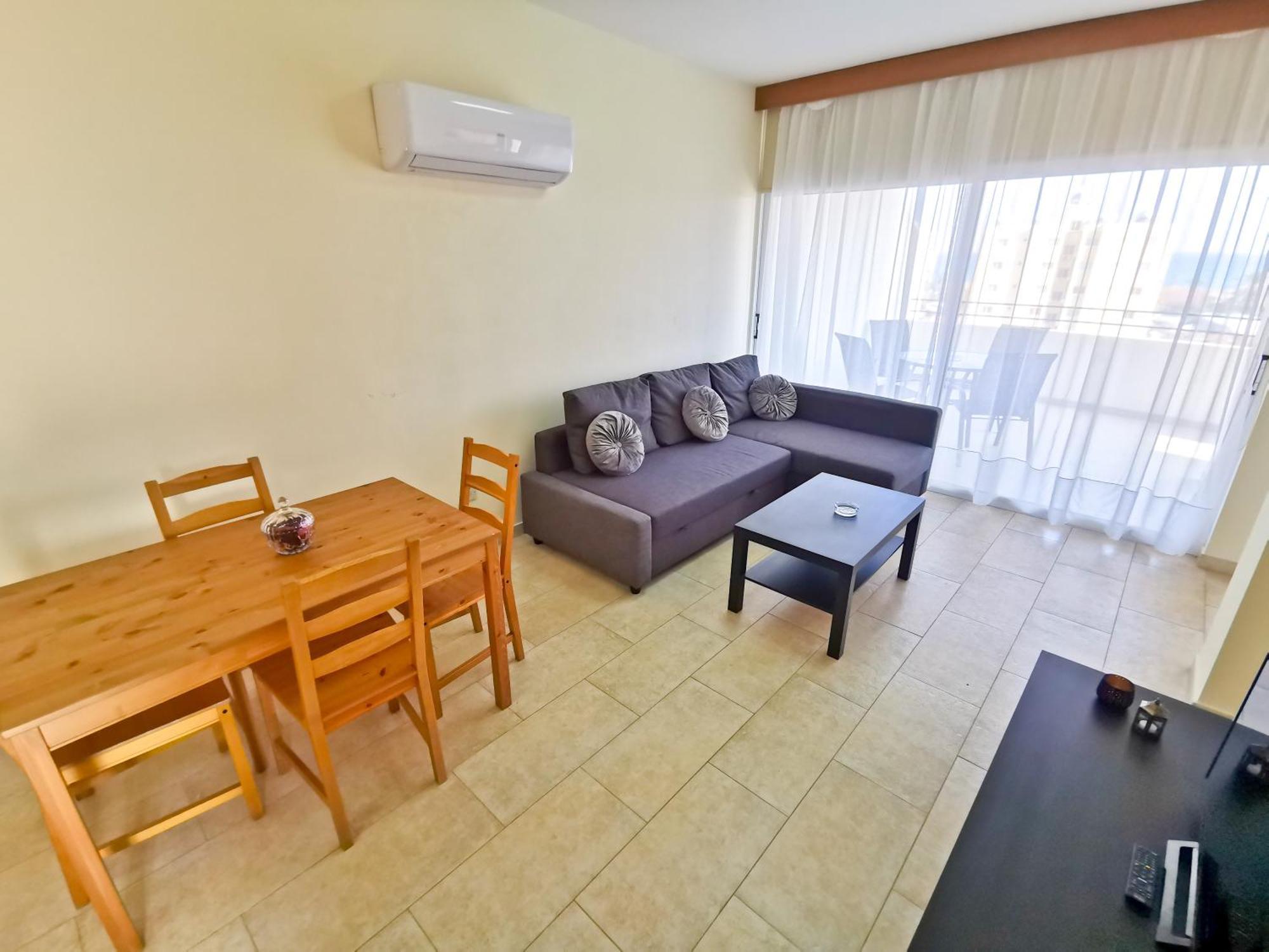 License To Chill Apartment Ларнака Экстерьер фото
